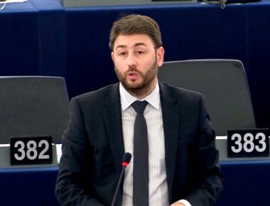 N. Ανδρουλάκης στο συνέδριο ΔΗΣΥ: «Φτιάξαμε μια Ευρώπη των αγορών, μια Ευρώπη όπου κουμάντο κάνουν τα μεγάλα κράτη»